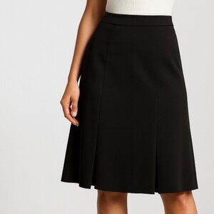 *Gap Stretch Pleated Skirt – Black‎ – Size 1 – Side Zip